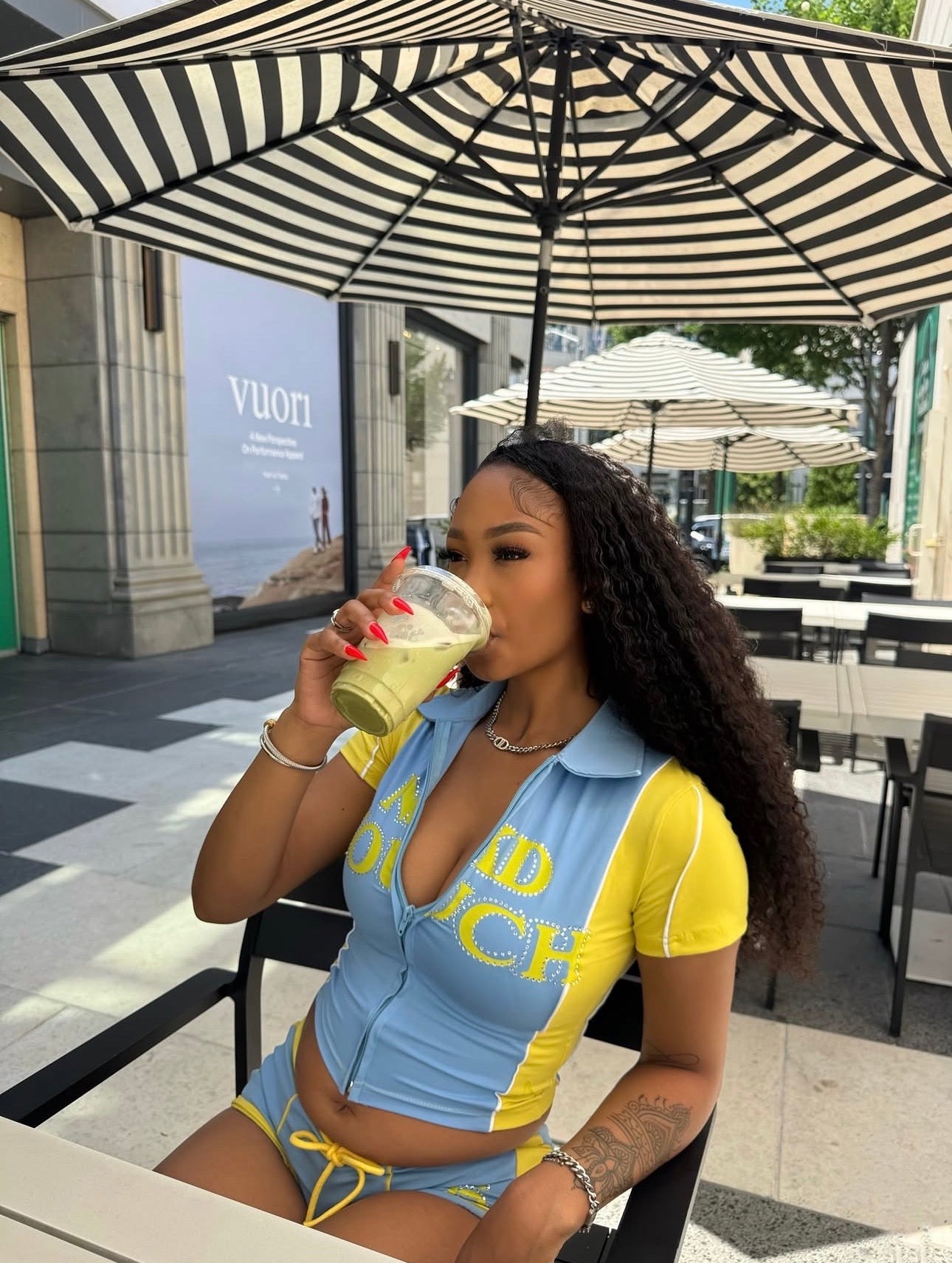 Late Bell Luxe- shows up when she wants.